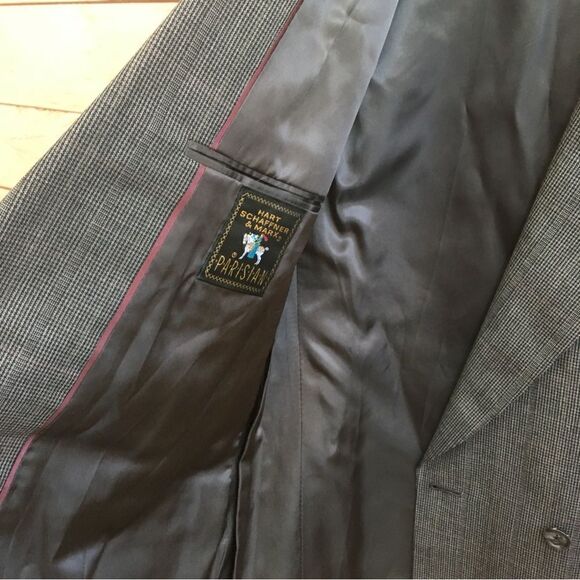 VINTAGE HART, SHAFFNER & MARX 100% WOOL DOUBLE BREASTED SUIT IN GRAY - Picture 6 of 13